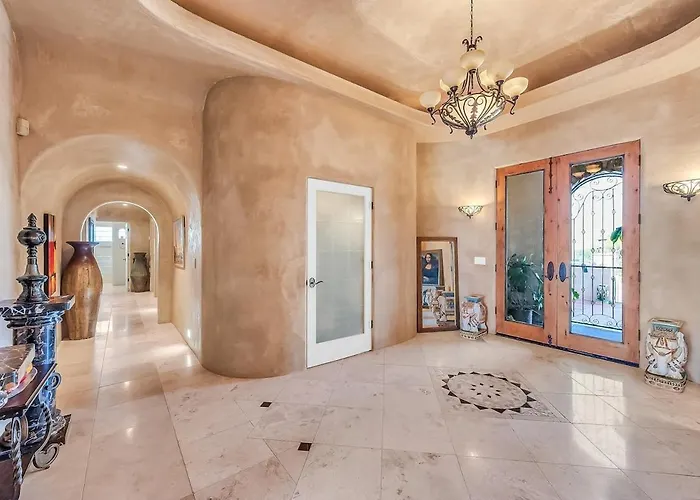 Hacienda Foothills Mansion Holiday home Tucson